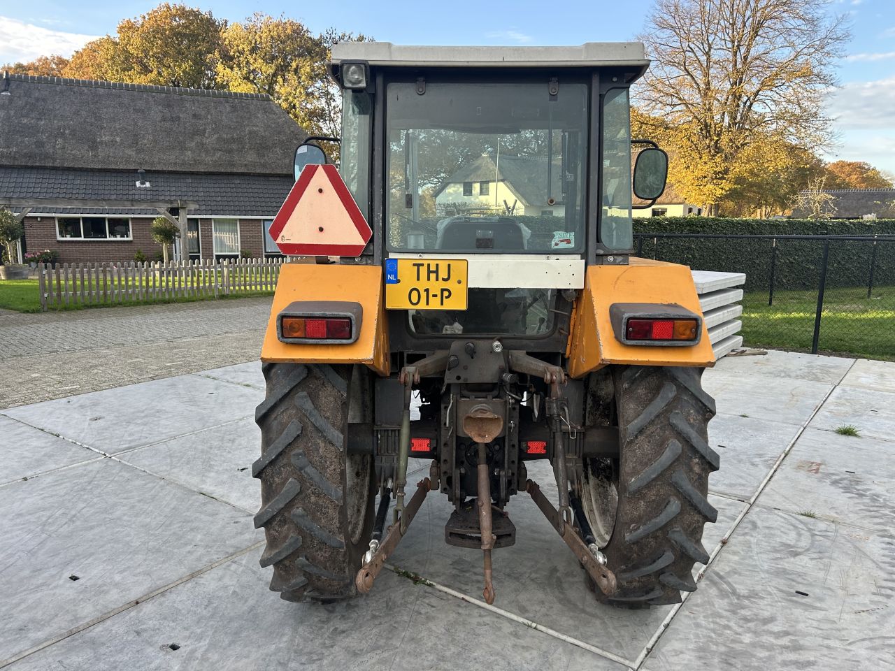 Nette Renault 551 S (MARGE)