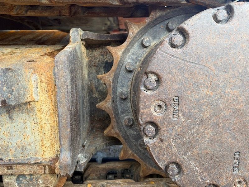 Hitachi ZX 135 US 5-B