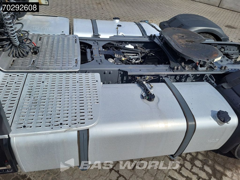 DAF XF 480 4X2 Mega Standklima 2xTanks ACC Euro 6