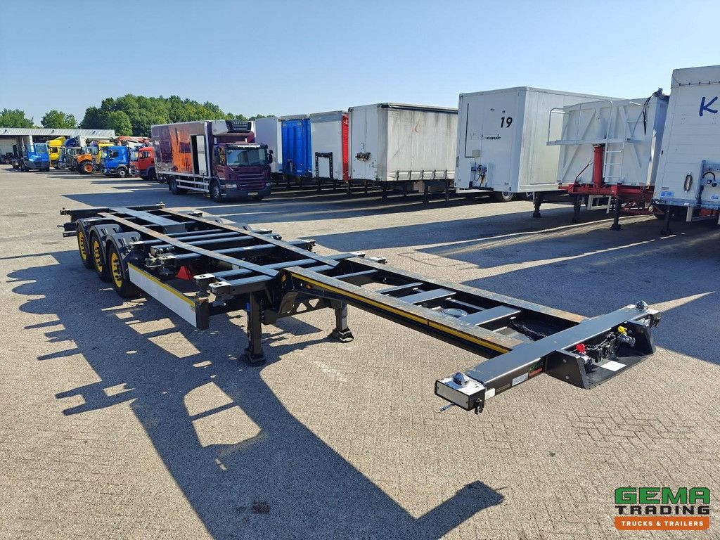 Kögel PORT 40 SIMPLEX 20 3-Axle SAF - Disc Brakes - 20/30/40FT Connection - Rear Slider