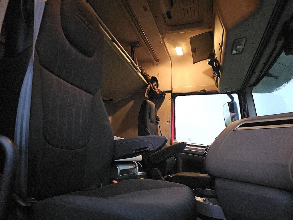 DAF XF 480 spacecab led intard.