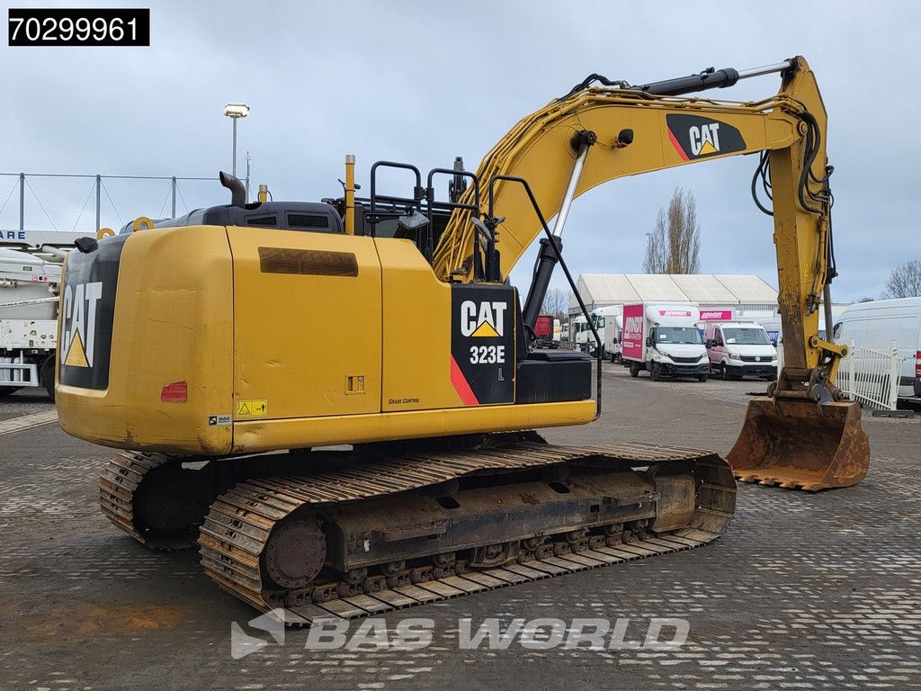 Caterpillar 323 E L