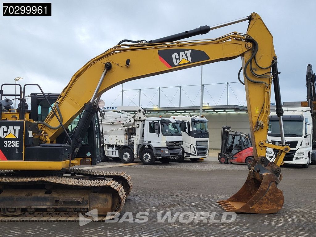 Caterpillar 323 E L