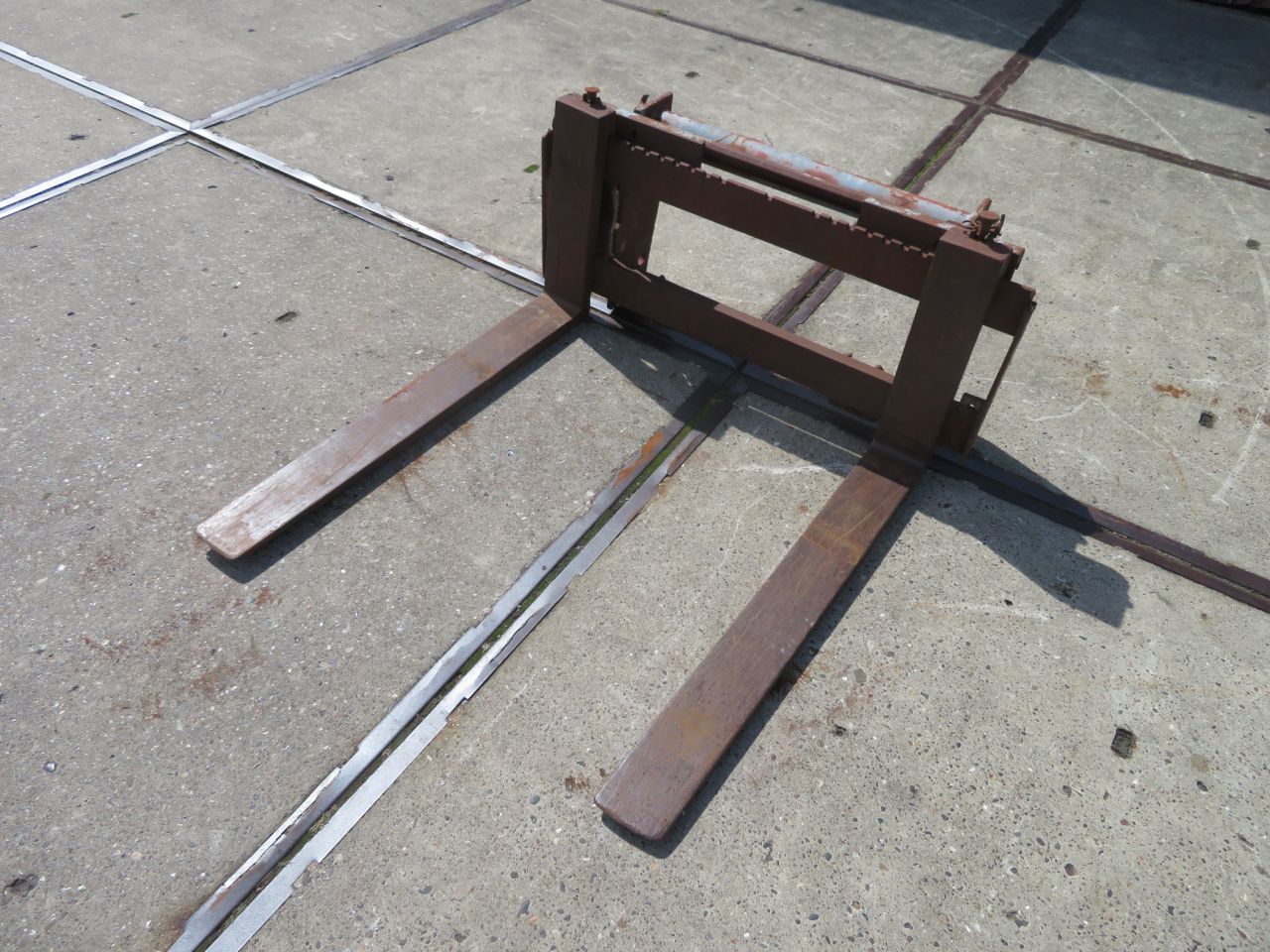 Palletvorken met manitou aansluiting