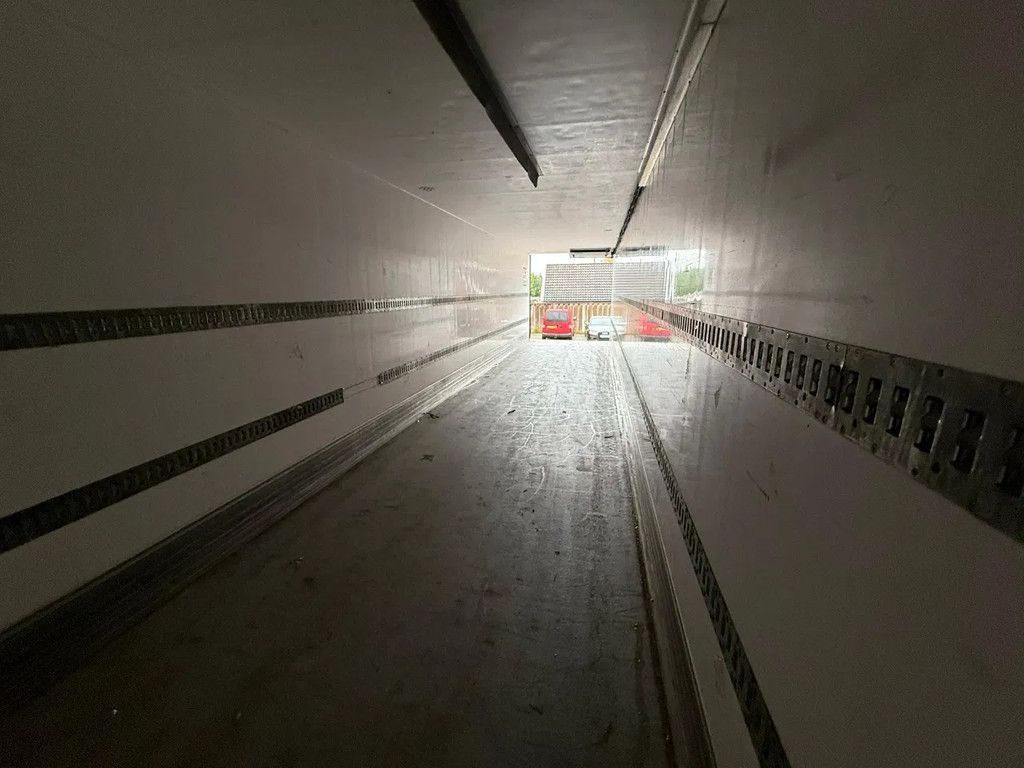 LAMBERET Thermo King SLXi Spectrum Multi-temp Trennwand Palletkisten