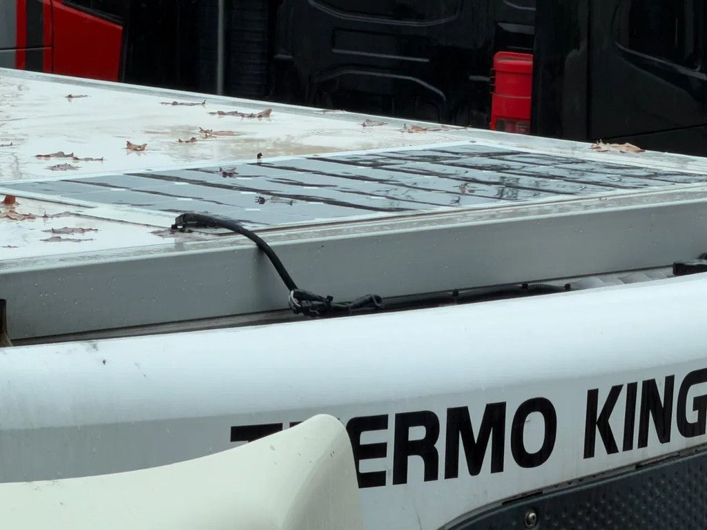 LAMBERET Thermo King SLXi Spectrum Multi-temp Trennwand Palletkisten