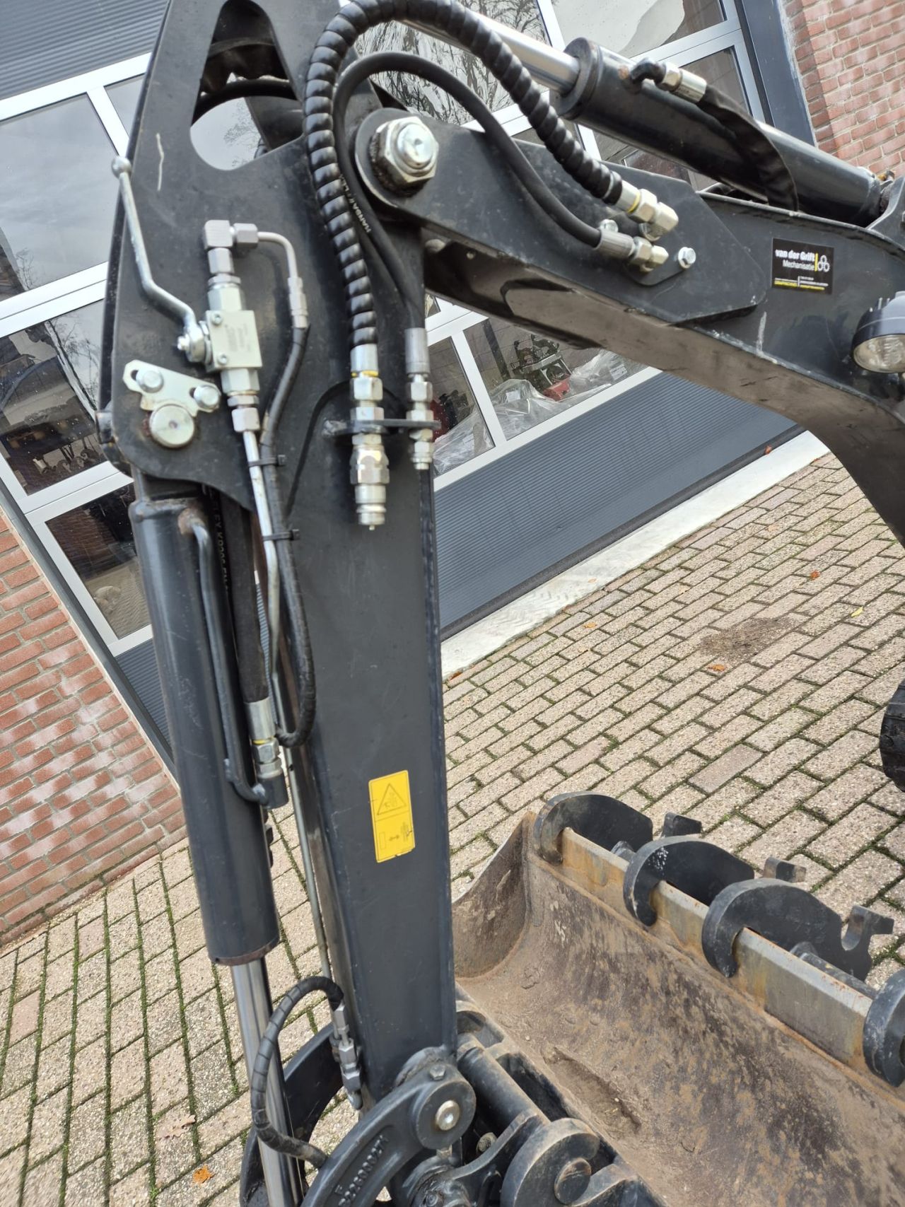 Eurocomach 12ZT minigraver