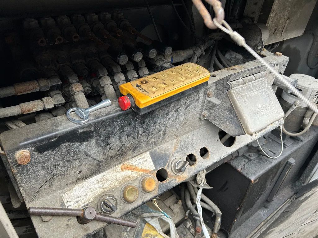 Langendorf | FLATLINER | BETON PREFAB | INNEN LADER | 9500 mm RAIL LOAD |