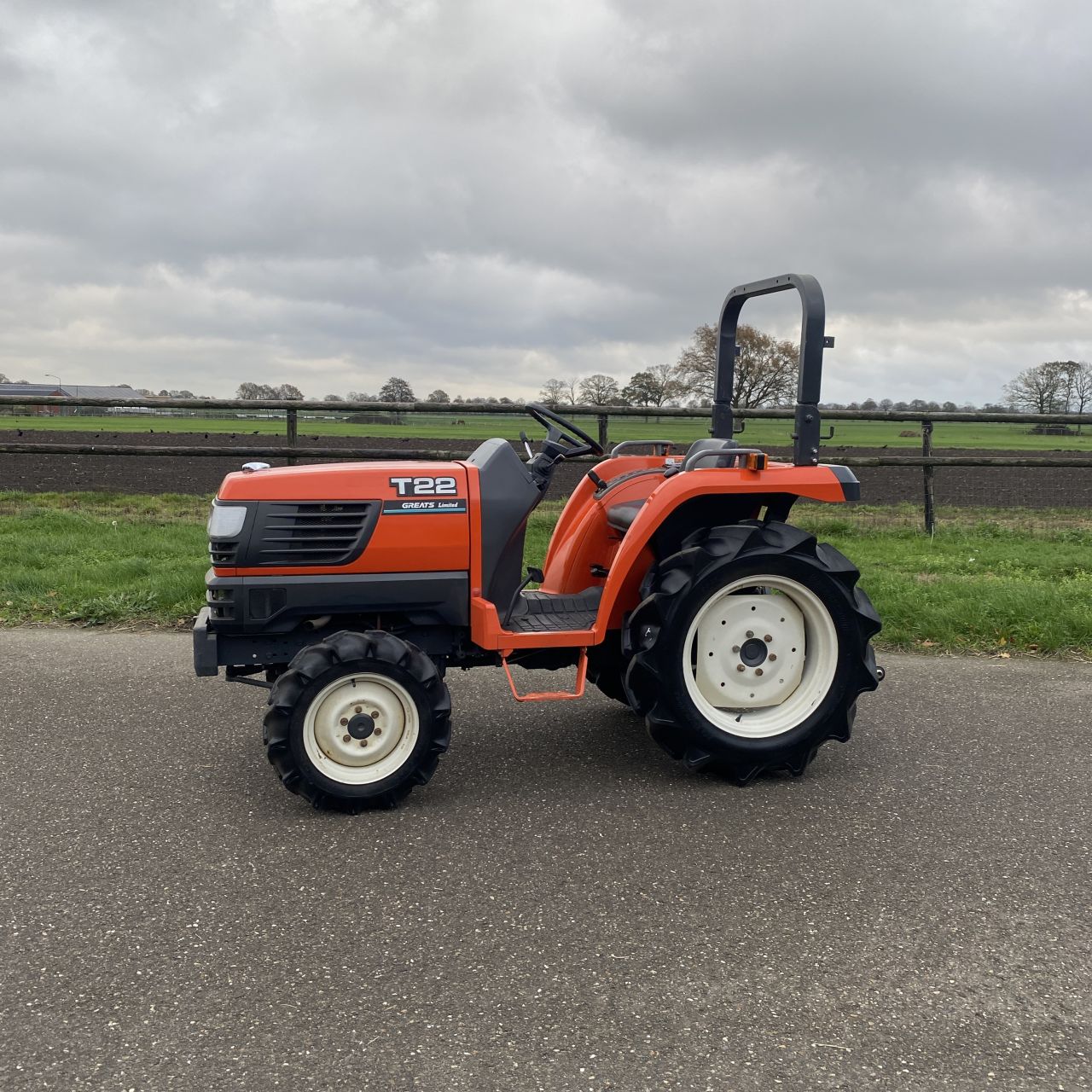 KUBOTA T22