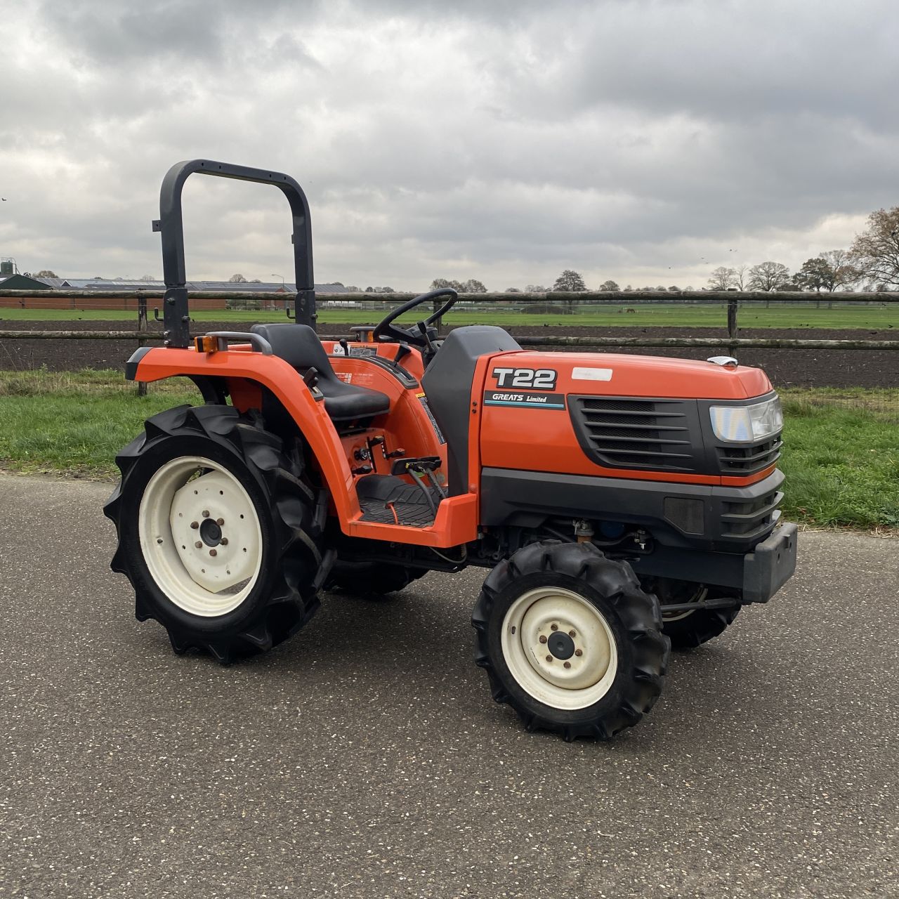 KUBOTA T22