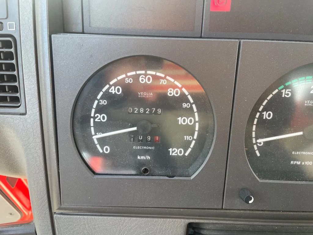 Iveco Eurocargo 95E18 Intercooler 4x4 New condition ! 24.000 km !!