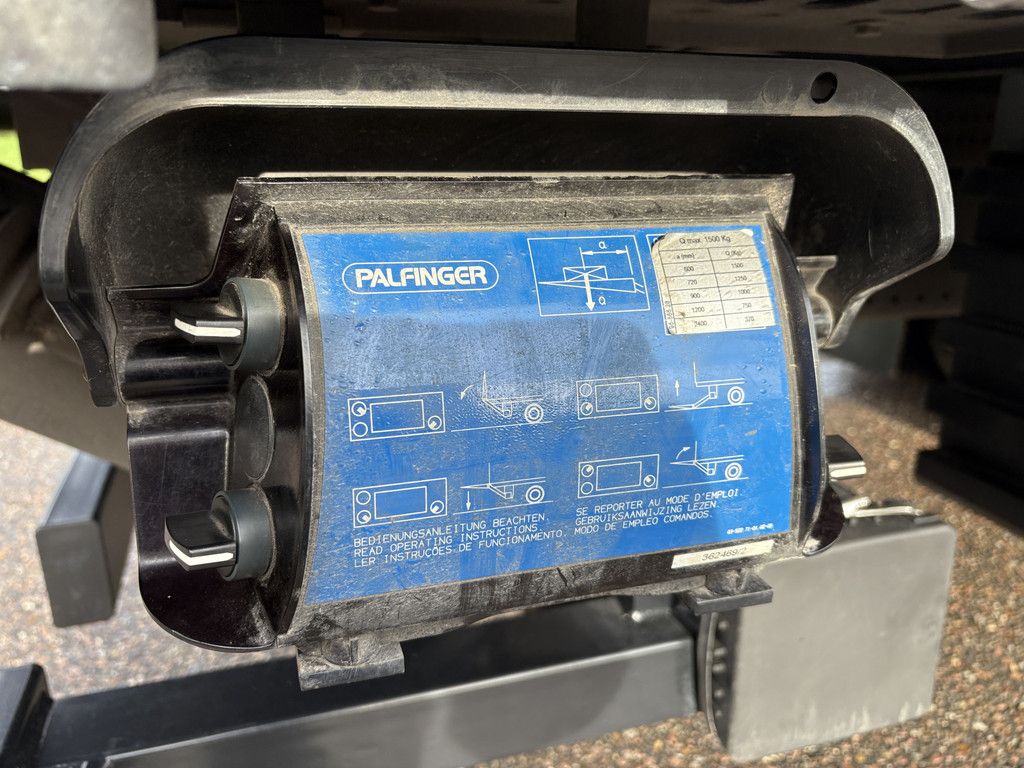 Mercedes-Benz Atego 1221 Euro6 BL Automaat / Airco / Cruise Control / 3 zits / Schuifzeilen / Schuifdak / Laadklep