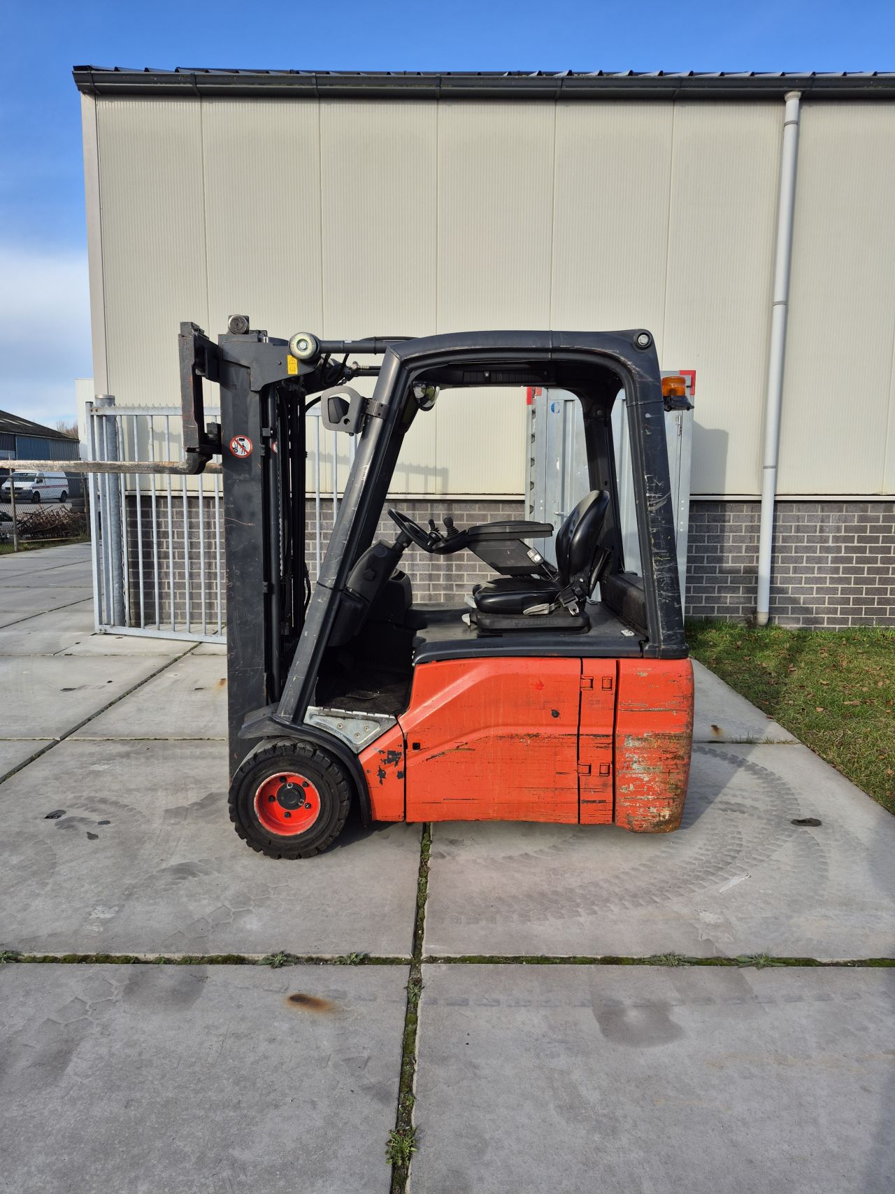 Linde E18-01 triplex sideshift 4.130 mm bj 2012 3832 uur