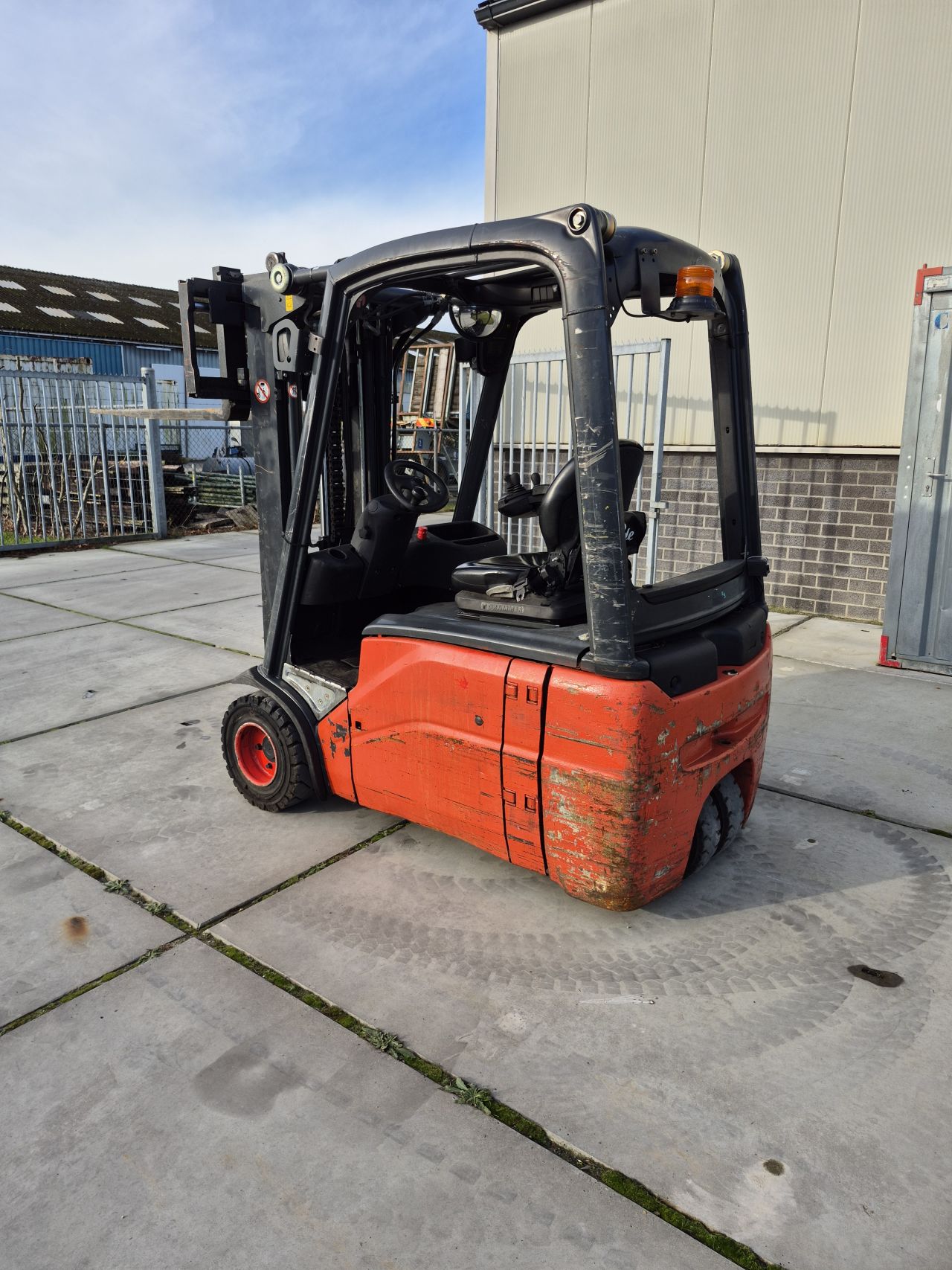 Linde E18-01 triplex sideshift 4.130 mm bj 2012 3832 uur