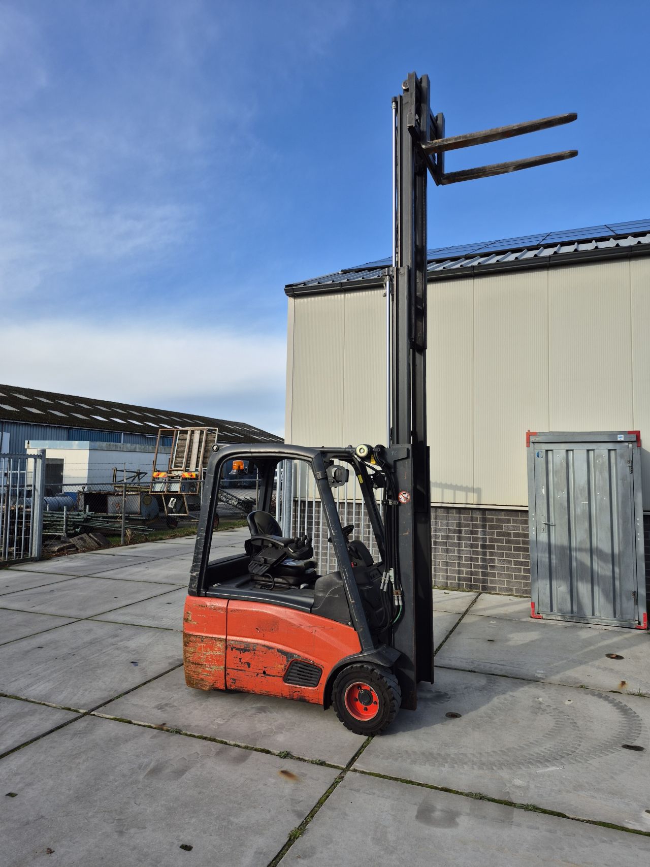 Linde E18-01 triplex sideshift 4.130 mm bj 2012 3832 uur