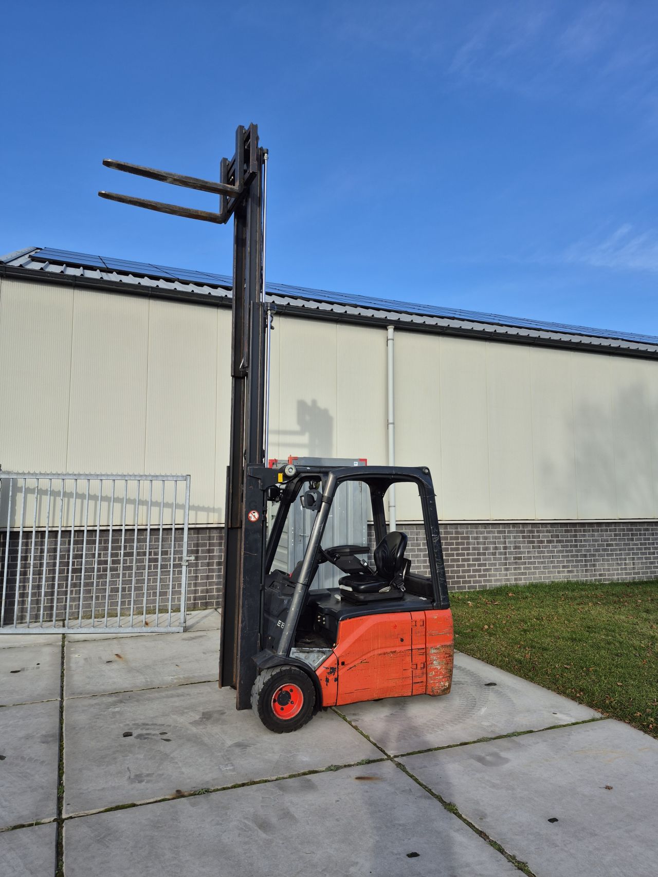 Linde E18-01 triplex sideshift 4.130 mm bj 2012 3832 uur