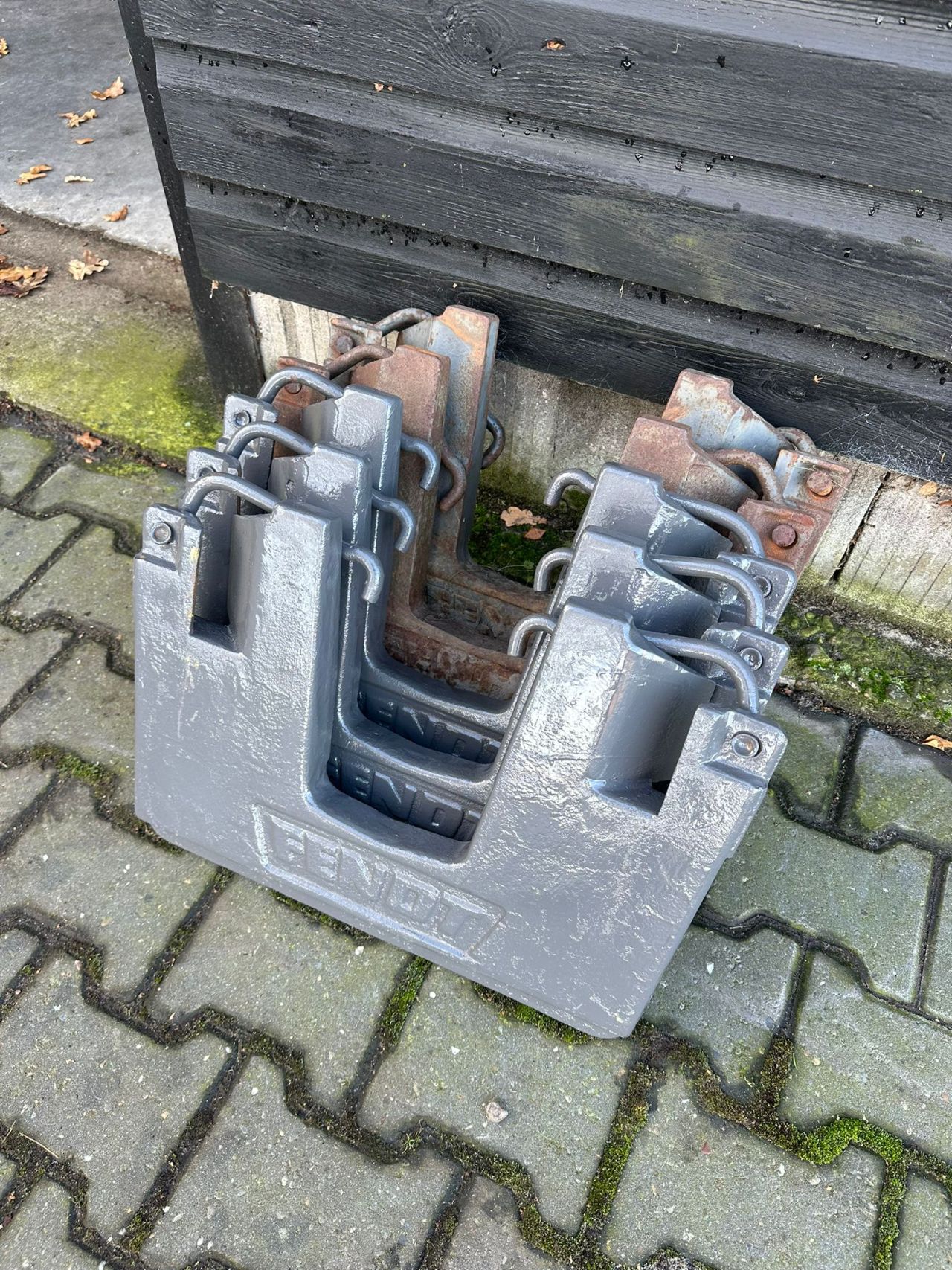 Fendt frontgewichten ondertrekhaak kipperknobbel