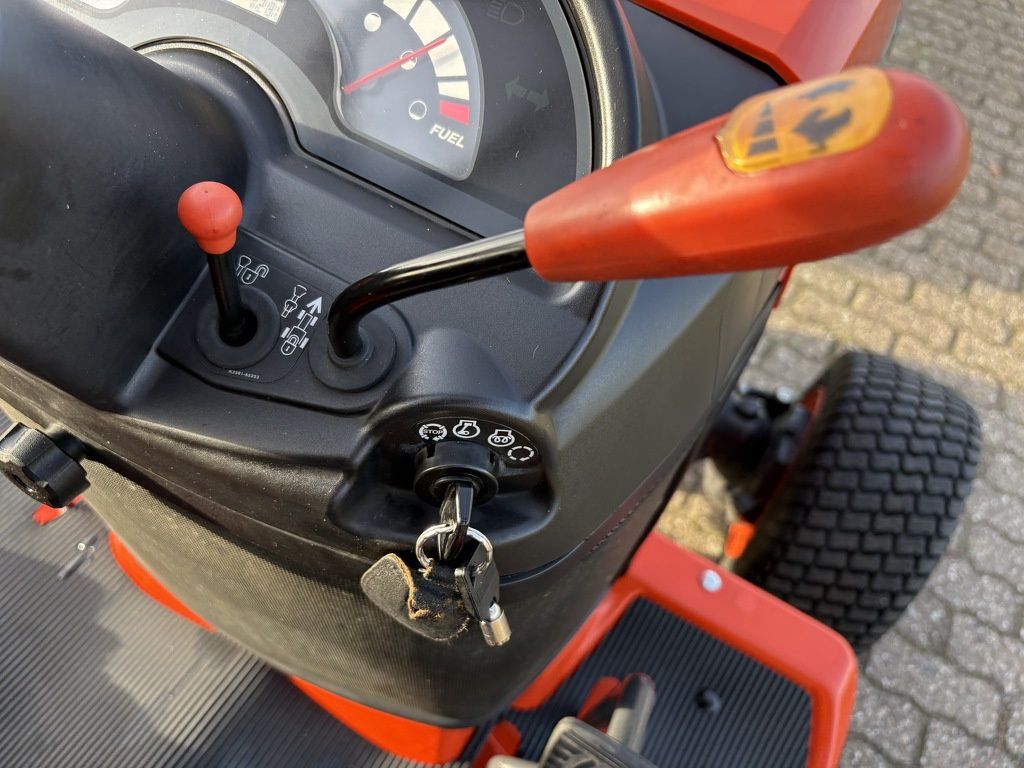 Kubota BX2350 hydrostaat