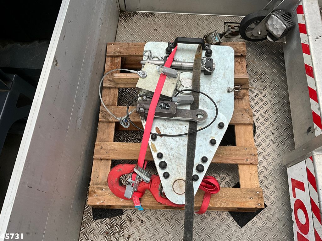 MAN TGM 26.320 Euro 6 Bocker hoogwerker met Jib 46 meter Just 33.833 km!