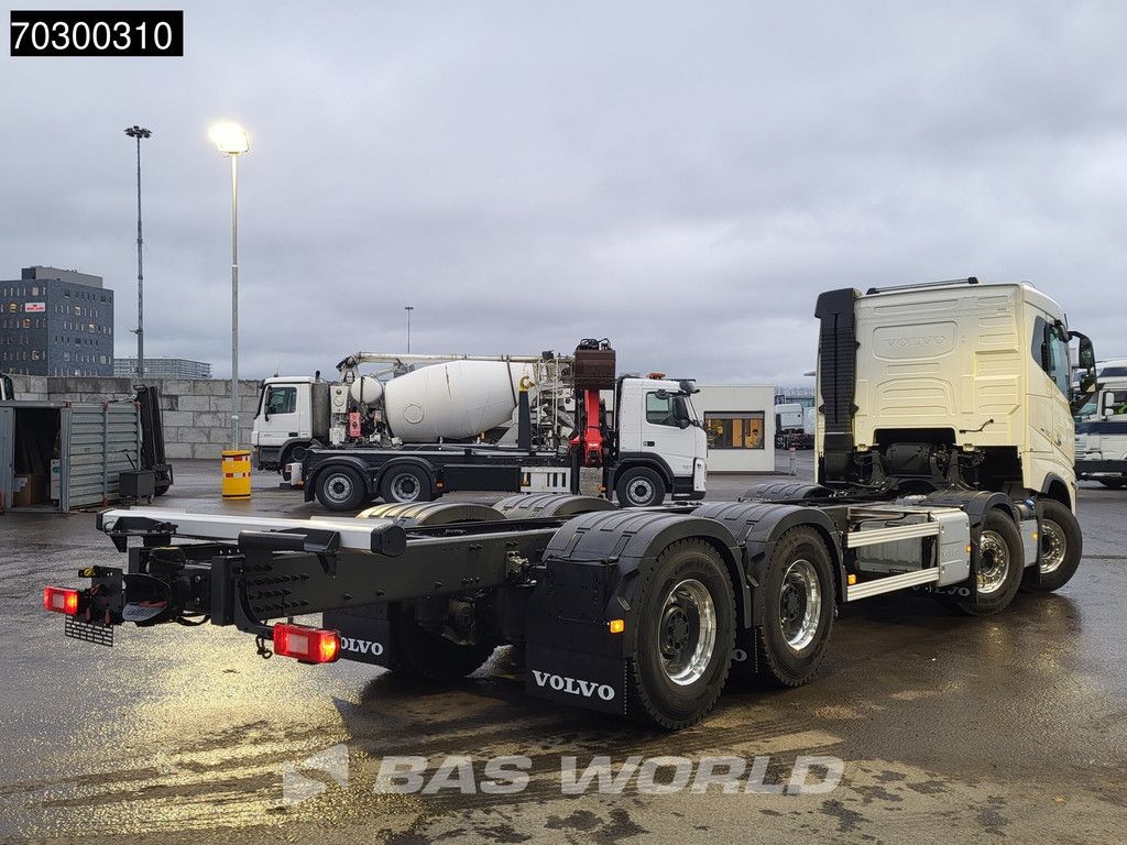 Volvo FH FH16 750 8X4 NEW 8x4 chassis! Air suspension Big-Axle Automatic VEB+ Euro 6