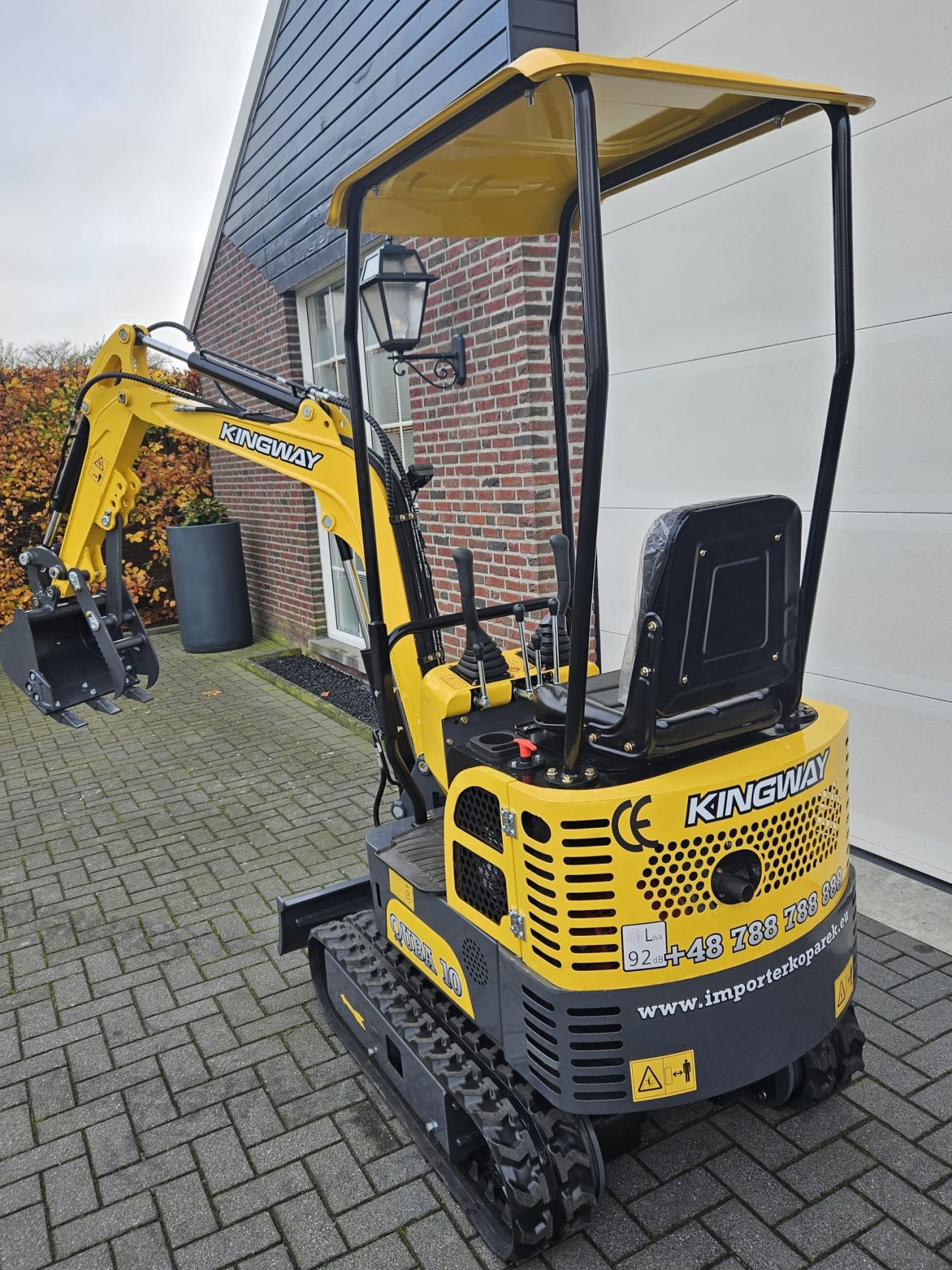 Graafmachine minigraver Quba10 KINGWAY BLACK WEEK ACTIE!