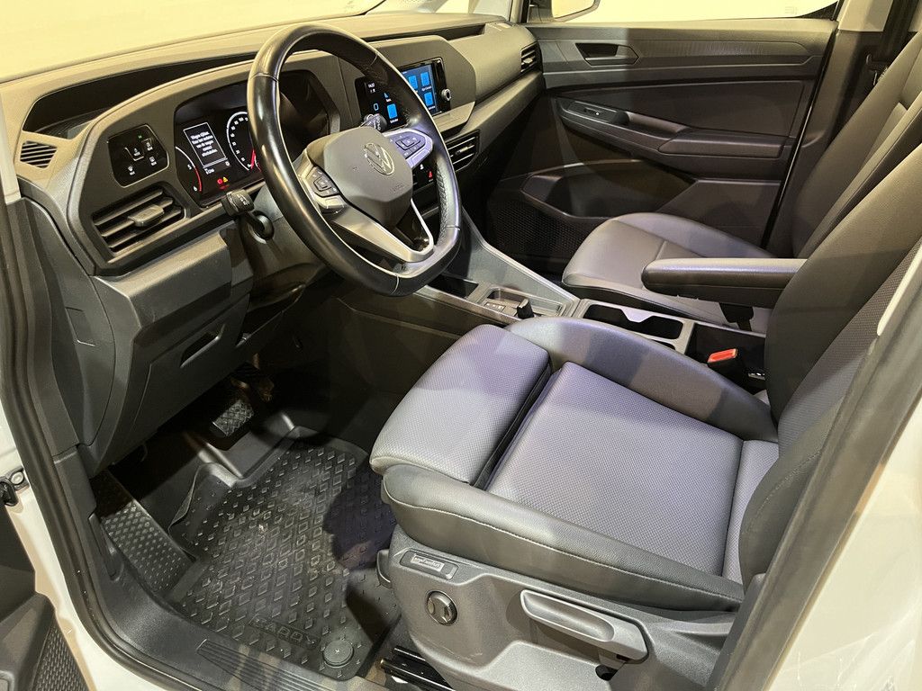 Volkswagen Caddy Maxi 2.0 TDI 123 PK Automaat / Euro 6 / Airco / Schuifdeur L + R / Cruise Control / Trekhaak / CarPlay / Camera / Klep / Stoelverwarming / 61.300 KM !!