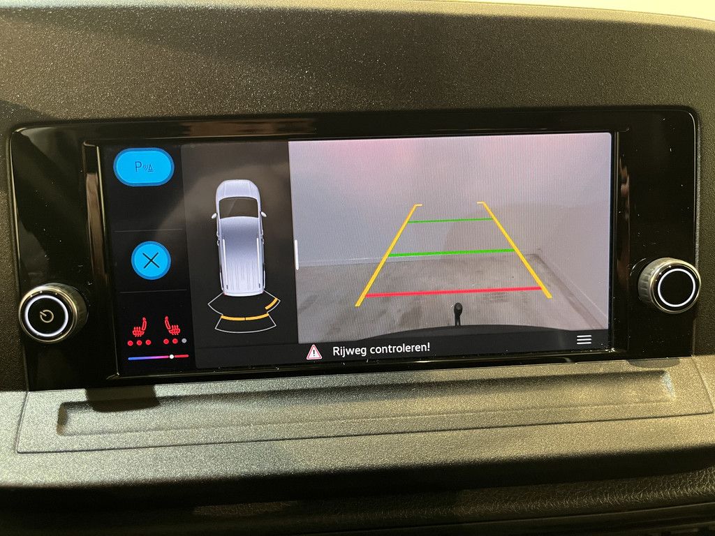 Volkswagen Caddy Maxi 2.0 TDI 123 PK Automaat / Euro 6 / Airco / Schuifdeur L + R / Cruise Control / Trekhaak / CarPlay / Camera / Klep / Stoelverwarming / 61.300 KM !!