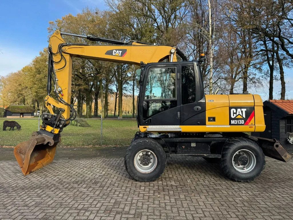 Caterpillar M313D Mobiele kraan