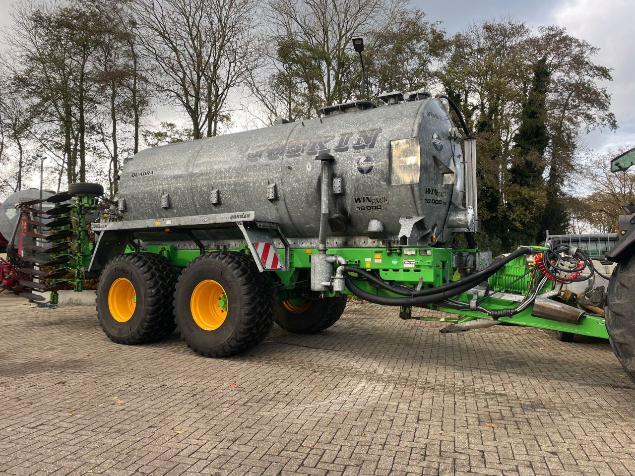 Joskin Quadra 18000 + Joskin schijveneg bemester