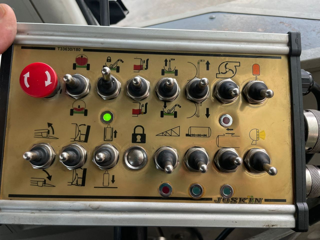 Joskin Quadra 18000 + Joskin schijveneg bemester