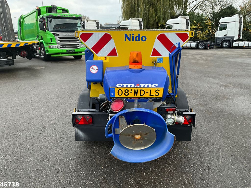 ESVE 2-assige aanhangwagen met Nido zoutstrooier