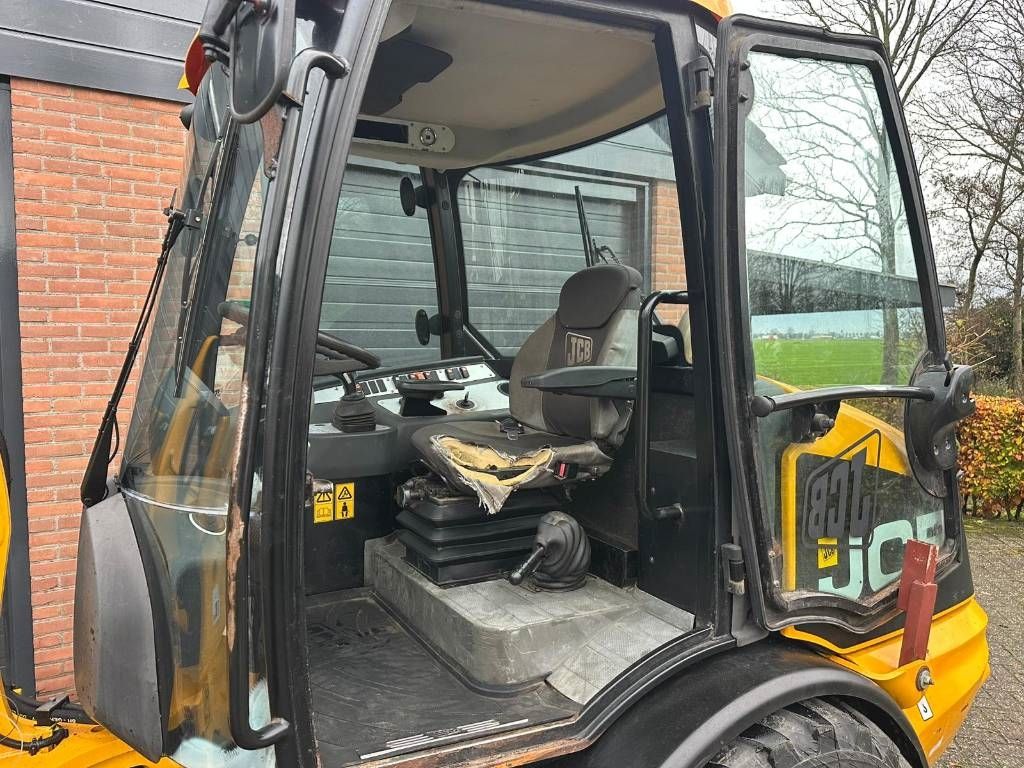JCB 406