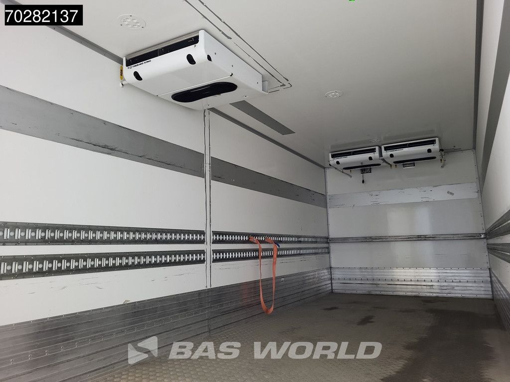 Mercedes Atego Atego 1524 4X2 16t Thermo King T1200-R 1500kg Zepro tailgate Euro 6