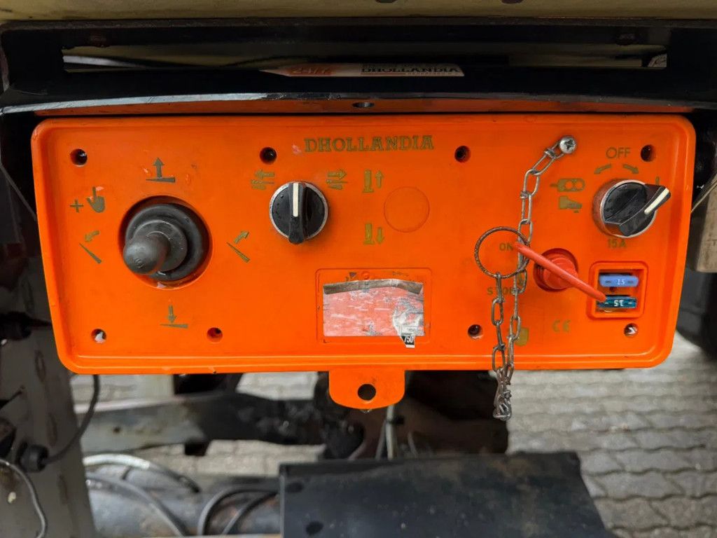 Schmitz Cargobull Carrier vector 1850 Frigo AS-2 Liftas Stuuras 2000KG LBW APK/ 31-03-2026