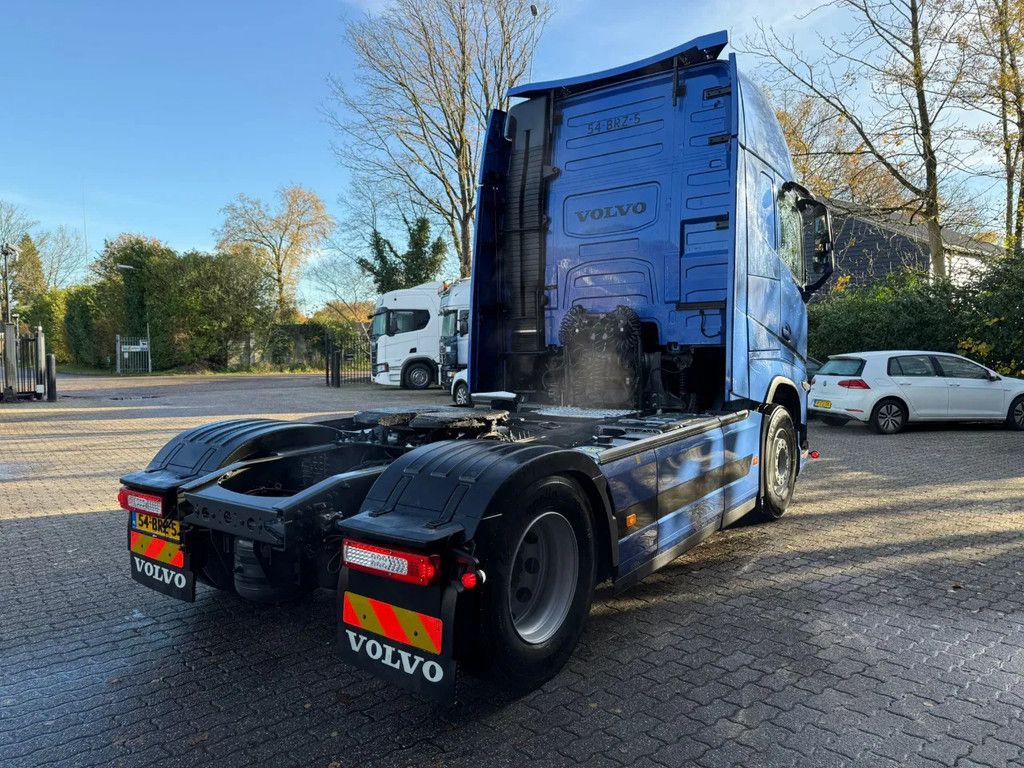 Volvo FH 460 Globetrotter XL 2x tank Standairco 405.369KM! NL Truck - APK 09-2026