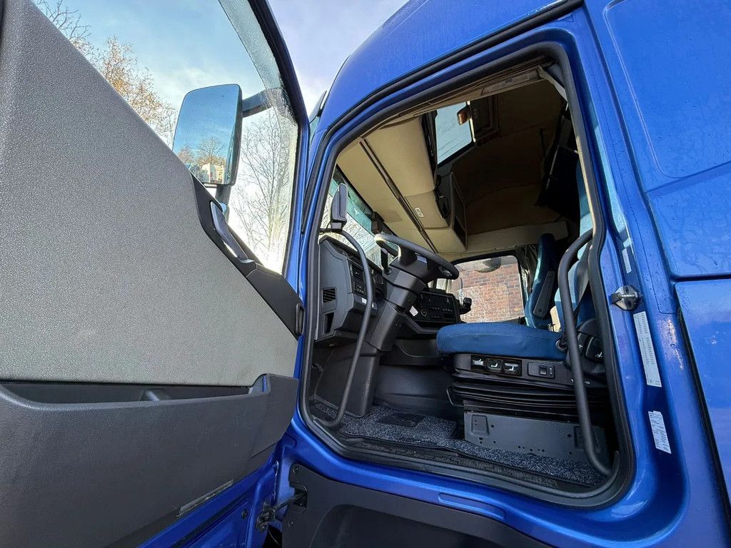Volvo FH 460 Globetrotter XL 2x tank Standairco 405.369KM! NL Truck - APK 09-2026