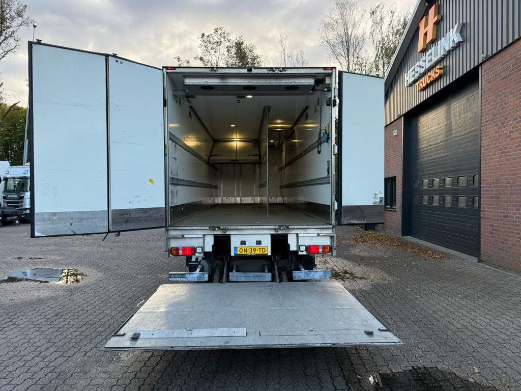 DAF CF 290 +HTF Koeloplegger PTO Powered koelmotor Dhollandia 3000KG NL Truck/Trailer 470.496KM