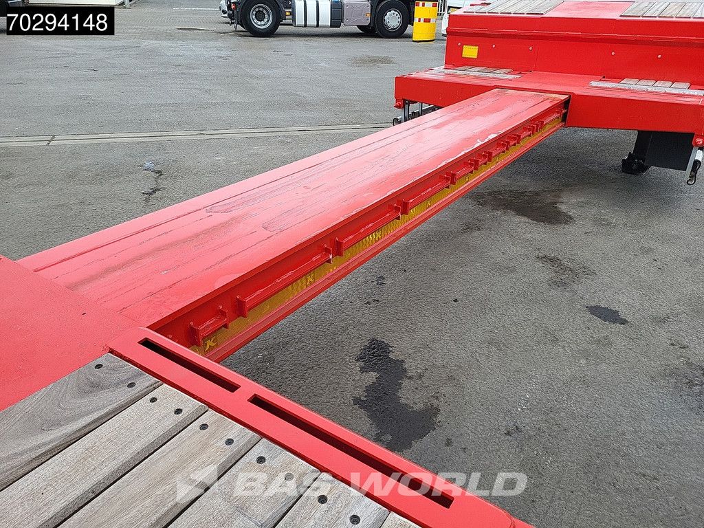 Kässbohrer LB3E 3 assen Steering+Lift Axle Extendable Ramps