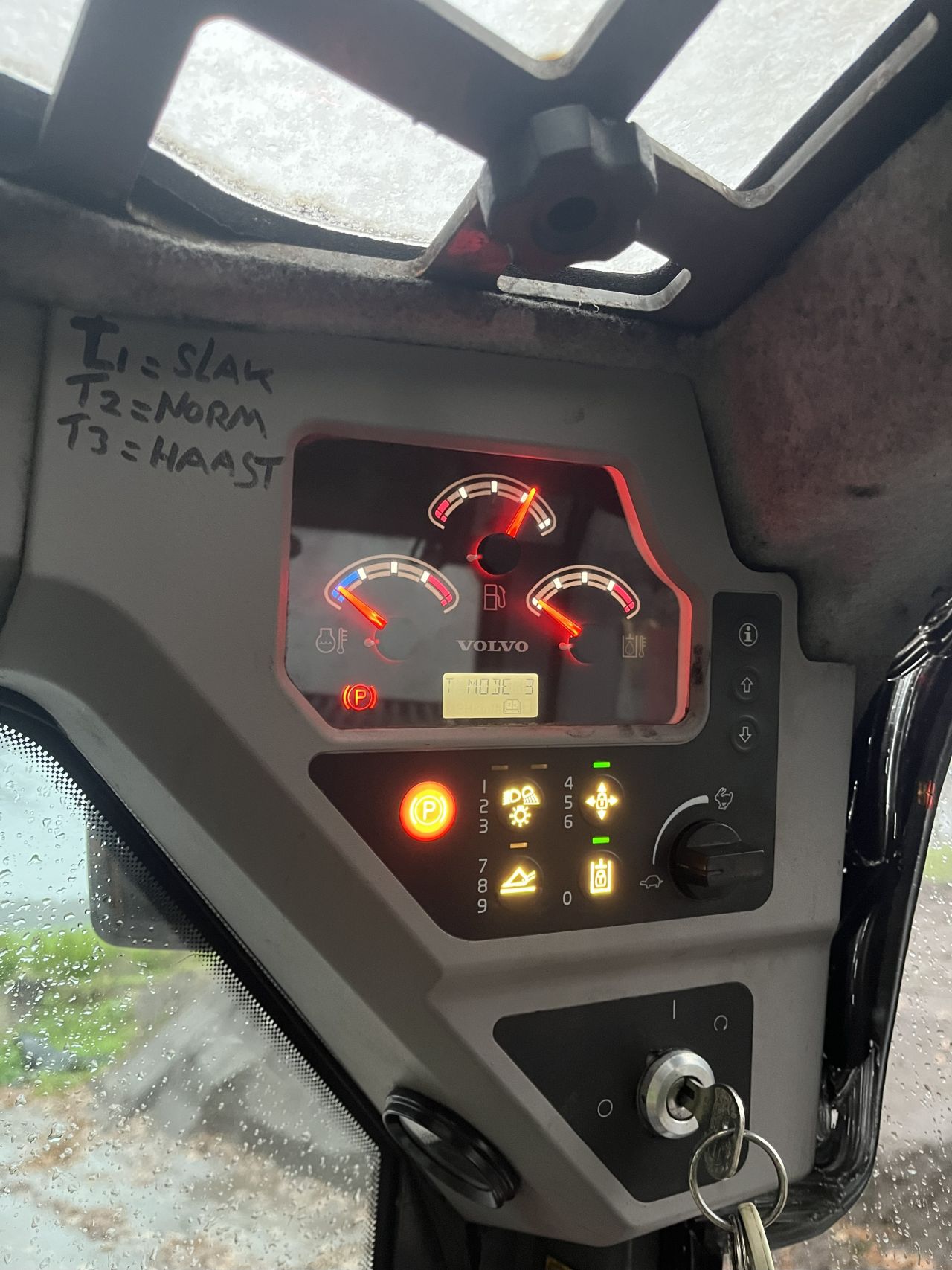 Volvo MC70C schranklader bobcat