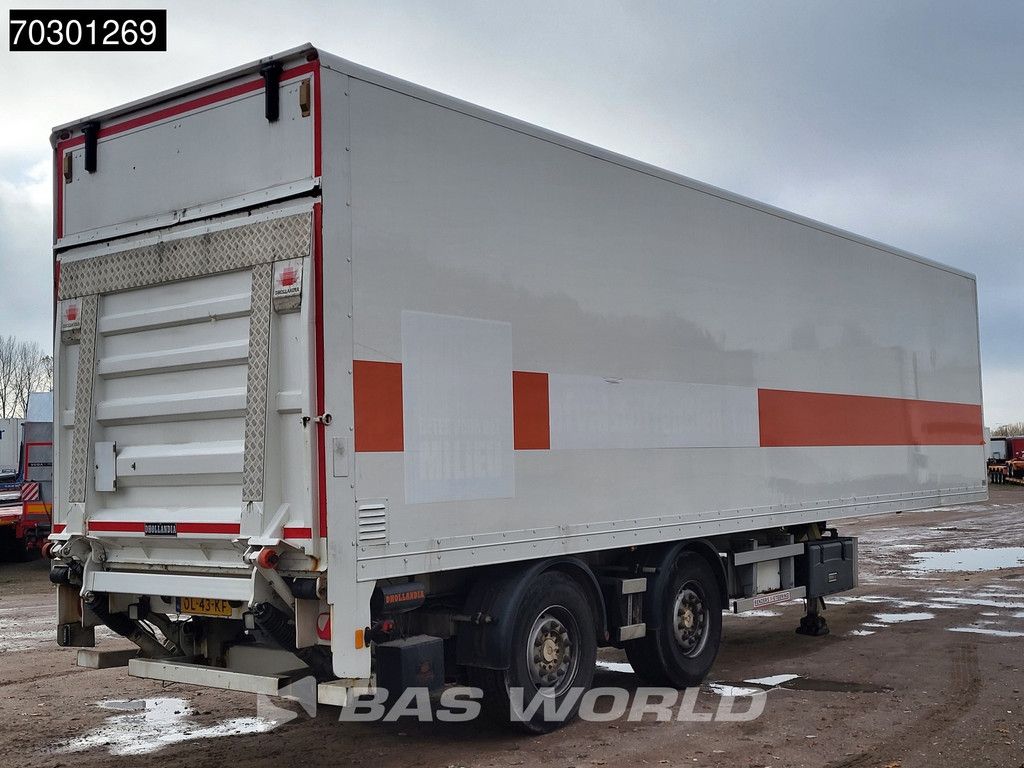 Renders ROC 12.18 TUV 01/26 City Tailgate Lift + Steering Axle