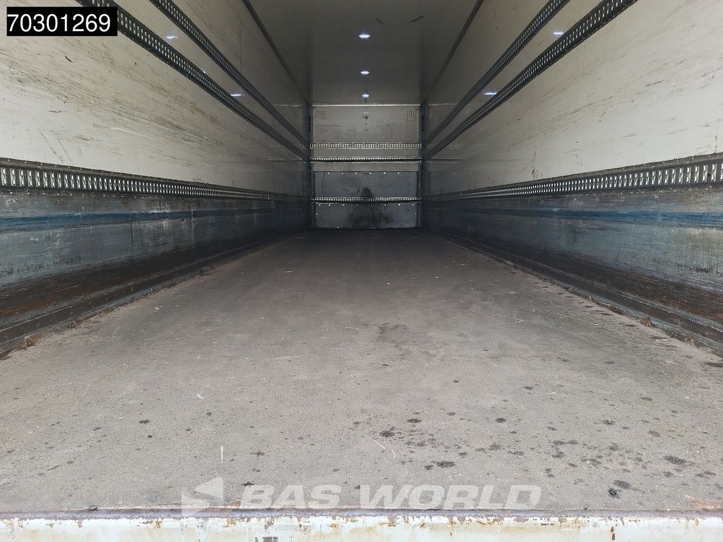 Renders ROC 12.18 TUV 01/26 City Tailgate Lift + Steering Axle