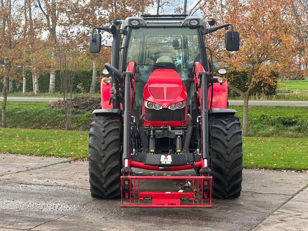 Massey Ferguson MF 5710 SL MF 5710 SL + Voorlader ex staatsbos beheer