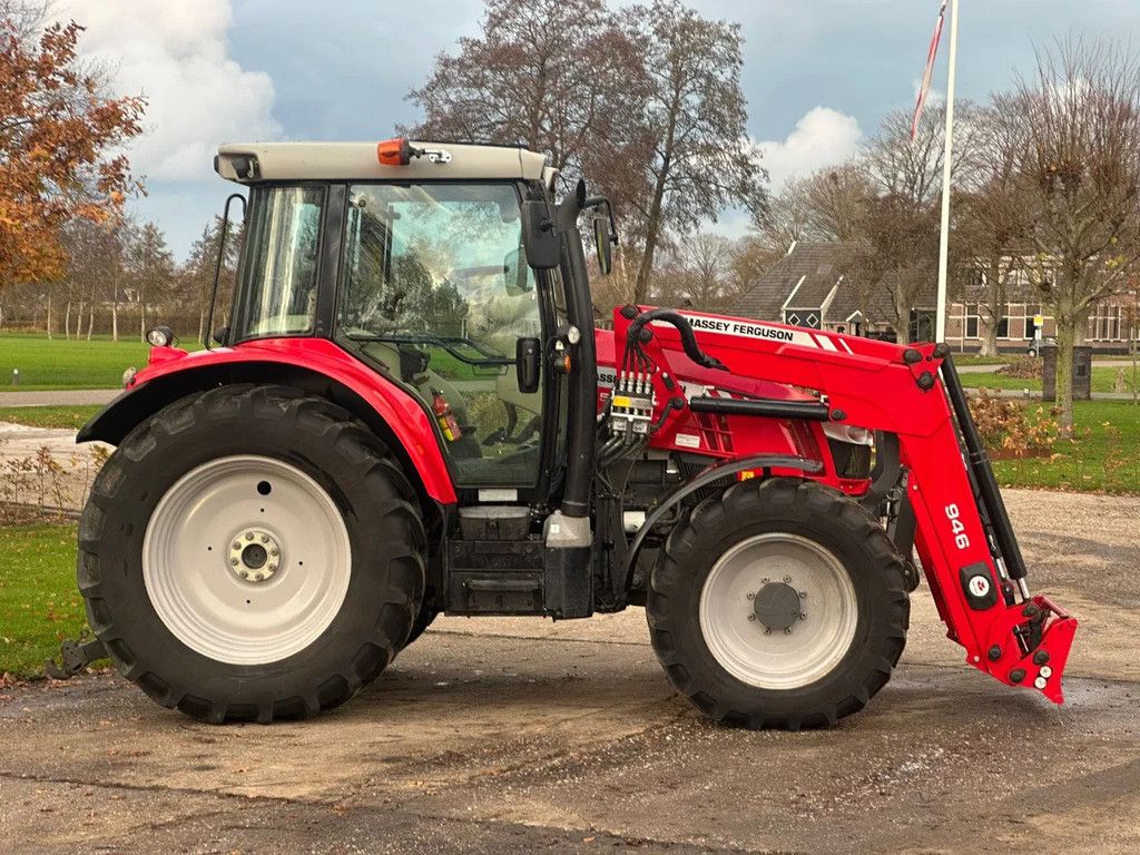 Massey Ferguson MF 5710 SL MF 5710 SL + Voorlader ex staatsbos beheer
