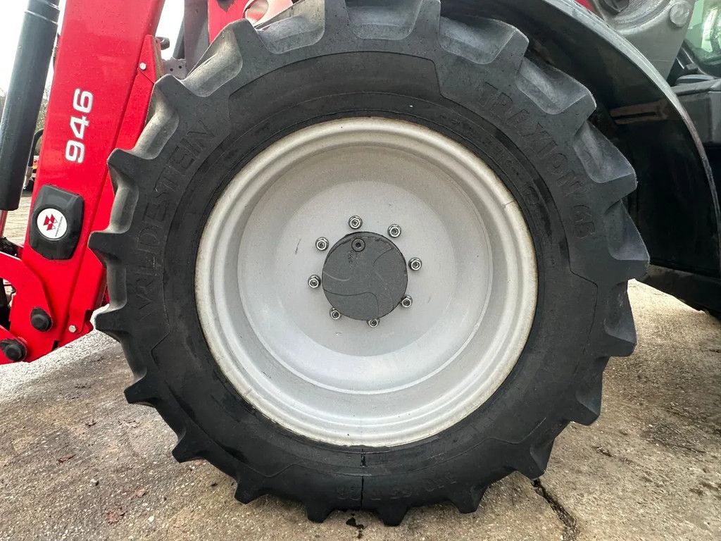 Massey Ferguson MF 5710 SL MF 5710 SL + Voorlader ex staatsbos beheer