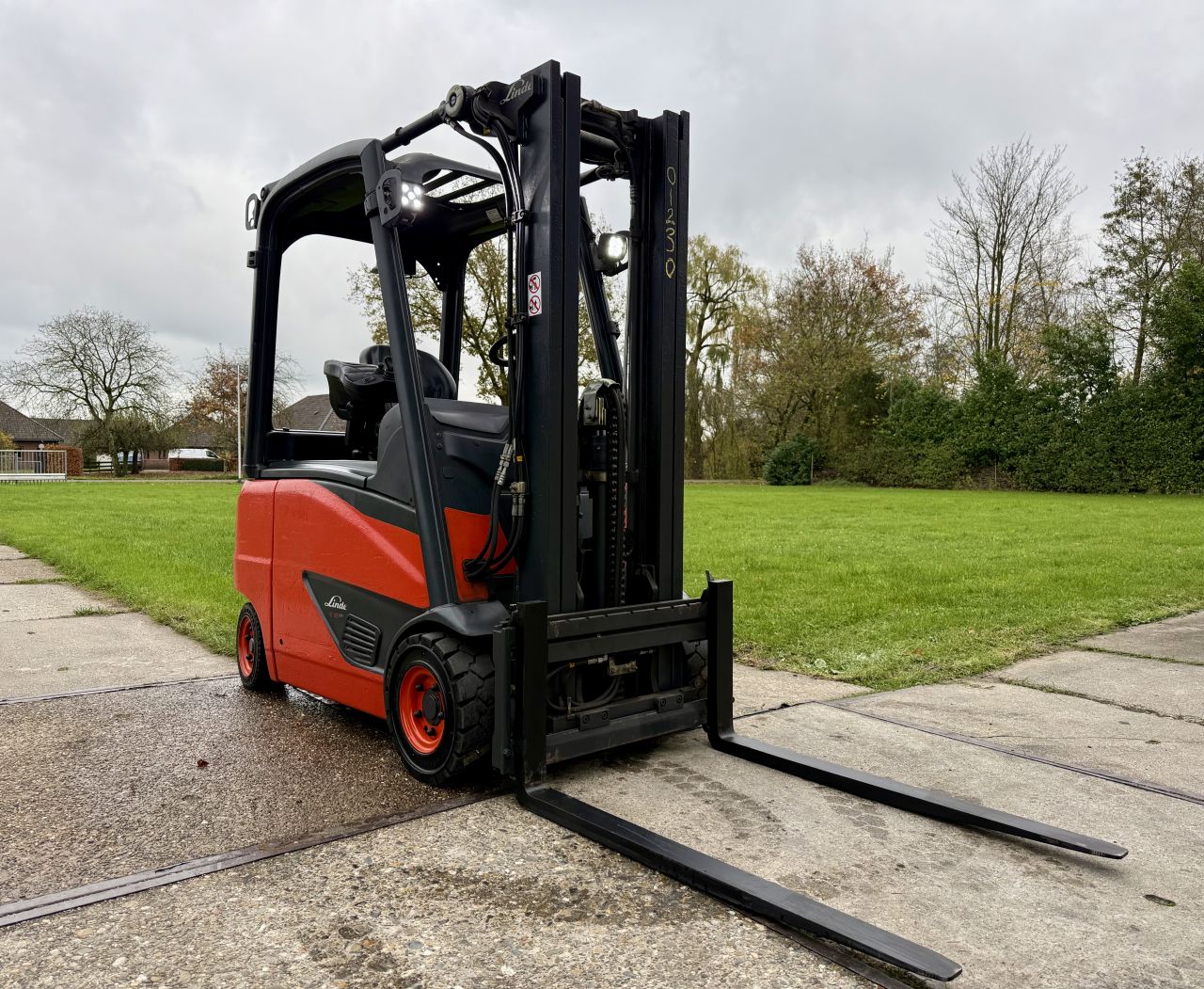 Linde E16 EVO triplex 4.7M Freelift Sideshift BJ2016
