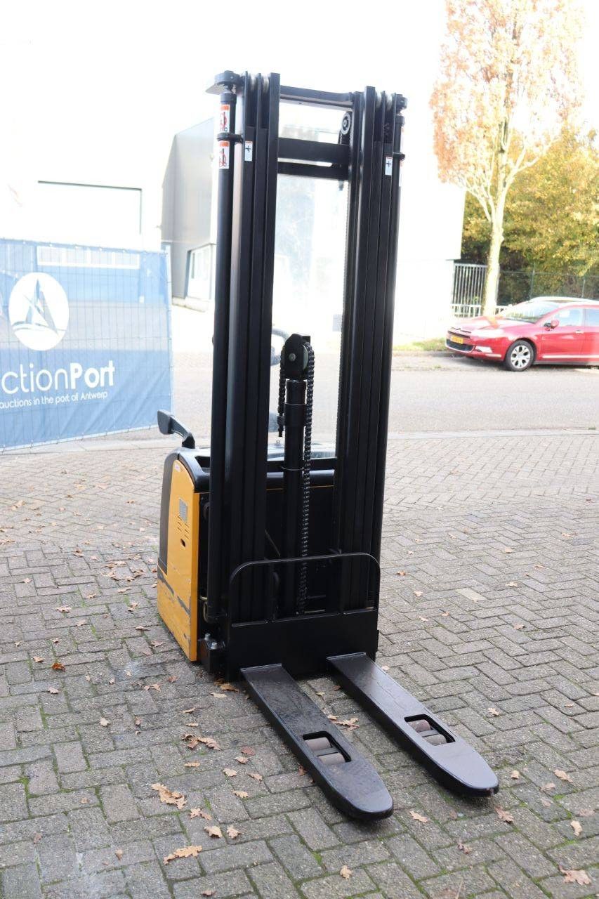 Stacker CDD15K Electric 1500kg 5.6m 2020