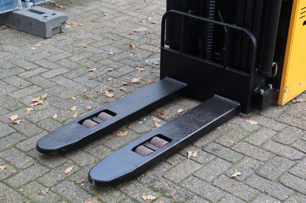 Stacker CDD15K Electric 1500kg 5.6m 2020