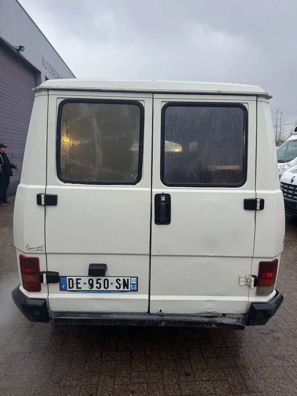 Peugeot J5 **PETROL-ESSENCE-TOPSHAPE**