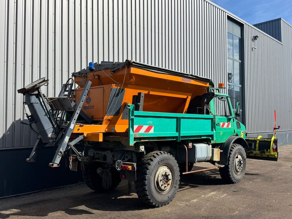 MercedesBenz Unimog U1700