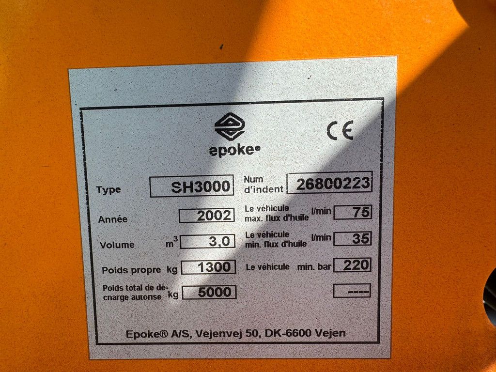 MercedesBenz Unimog U1700